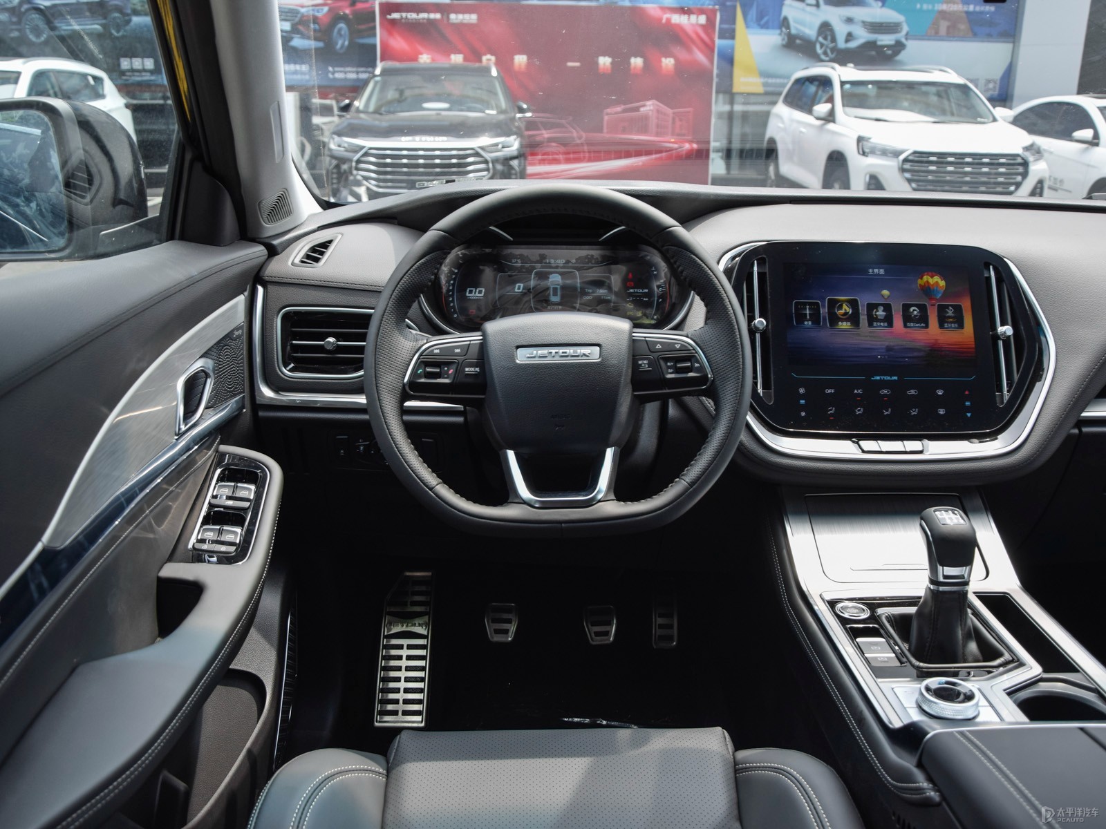 捷途X70 2020款 1.5T 手動悅行版5座內(nèi)飾評測 實用性與舒適性的完美平衡